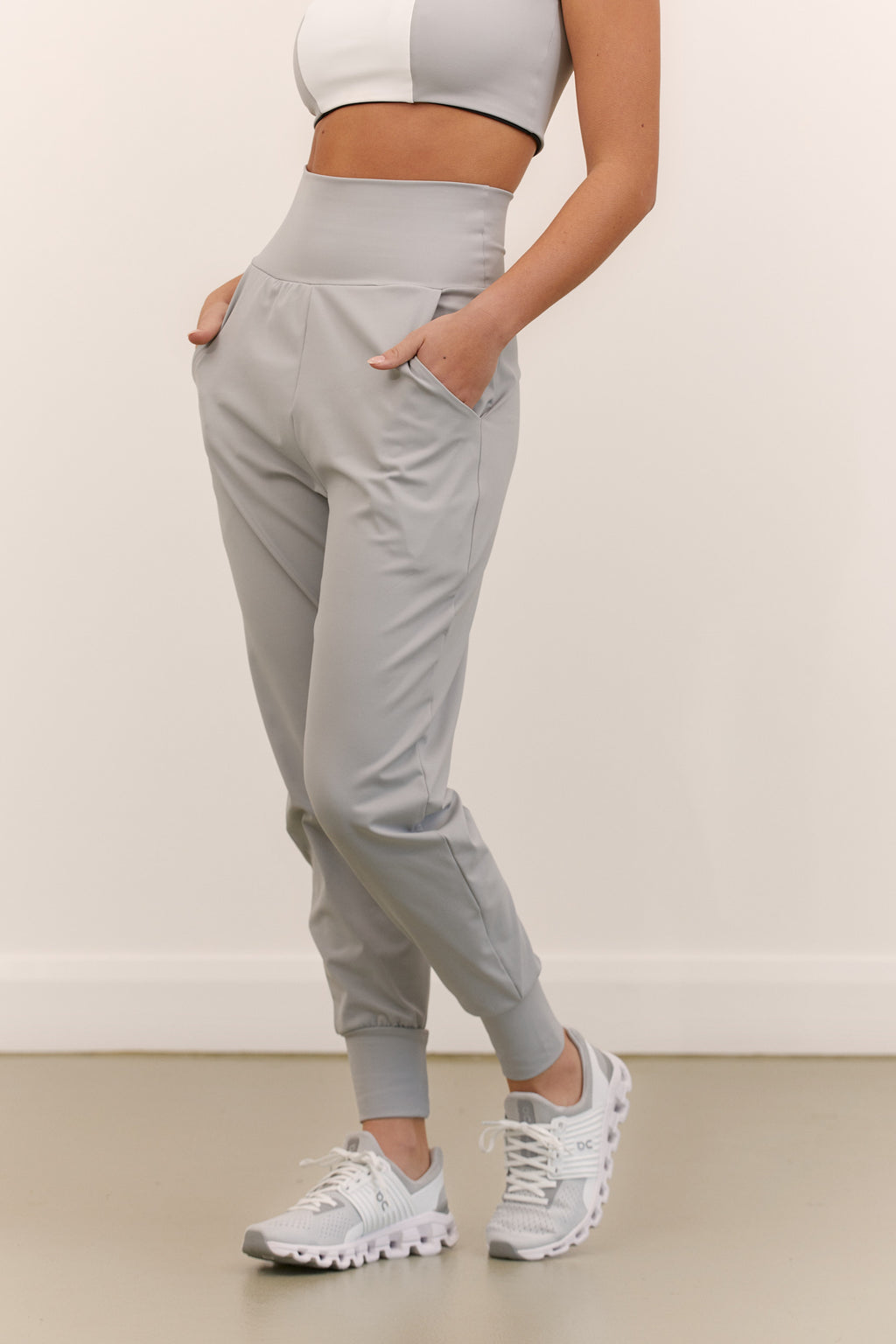 Andrea high waist discount joggers