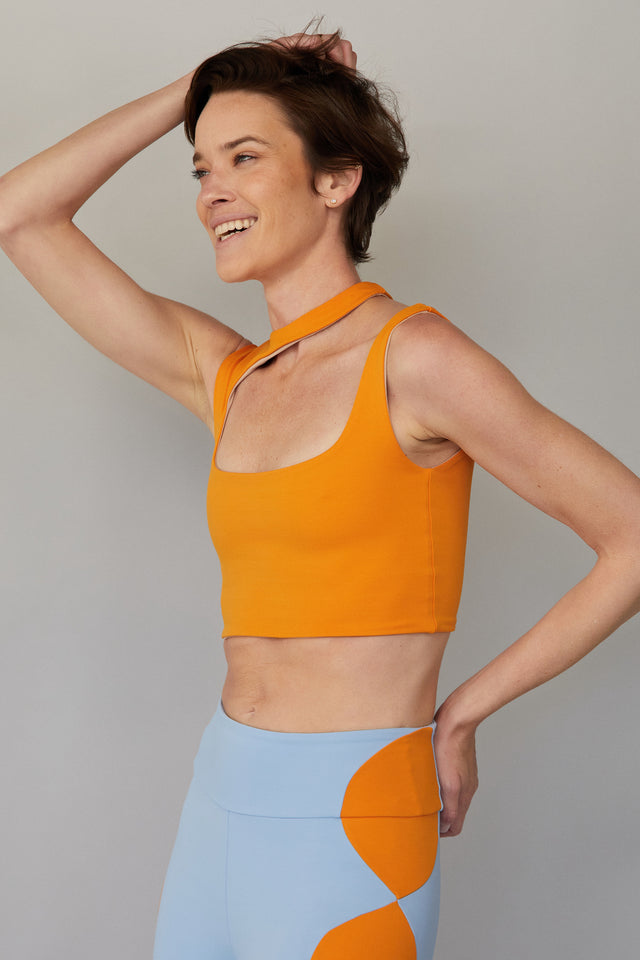 Asymmetric Reversible Crop