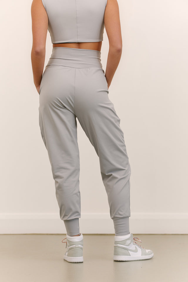 TJ High-Waist Jogger