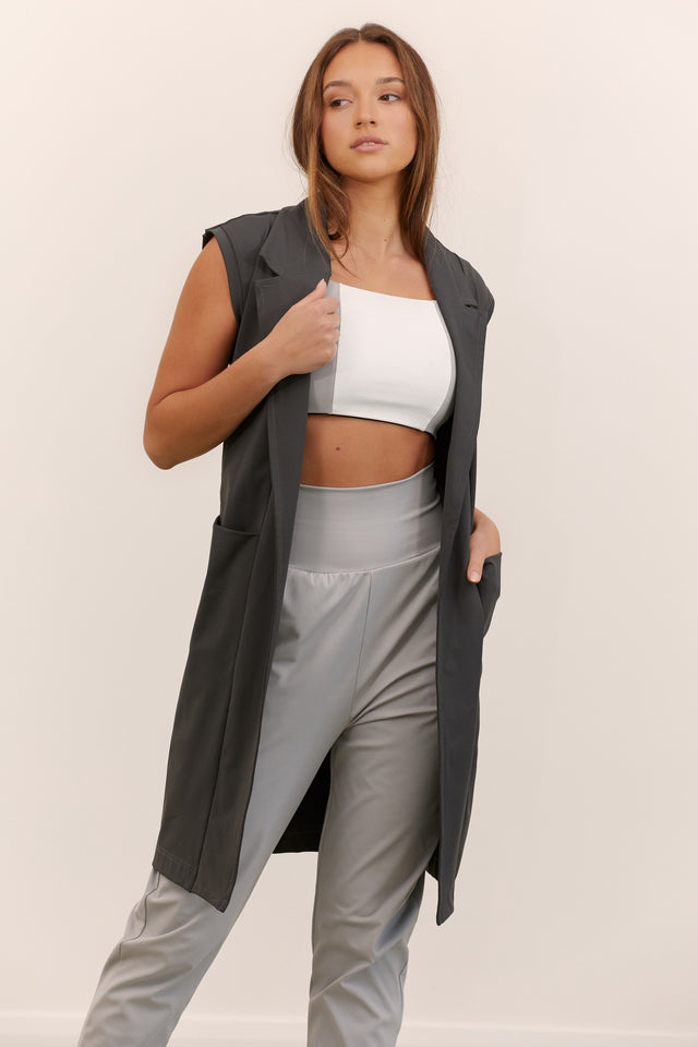 Alicia Sleeveless-Suited Coat